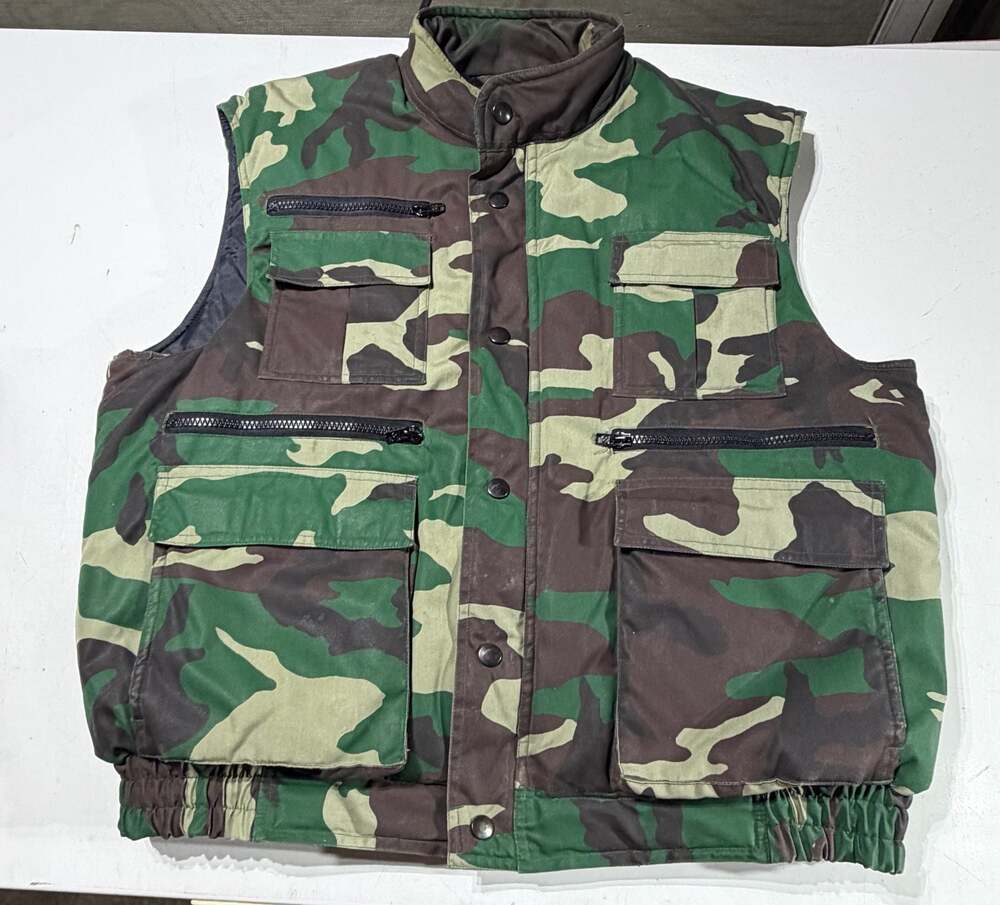 Woodfield Vintage Woodland Camo Utility Cargo Hunting Vest Size L